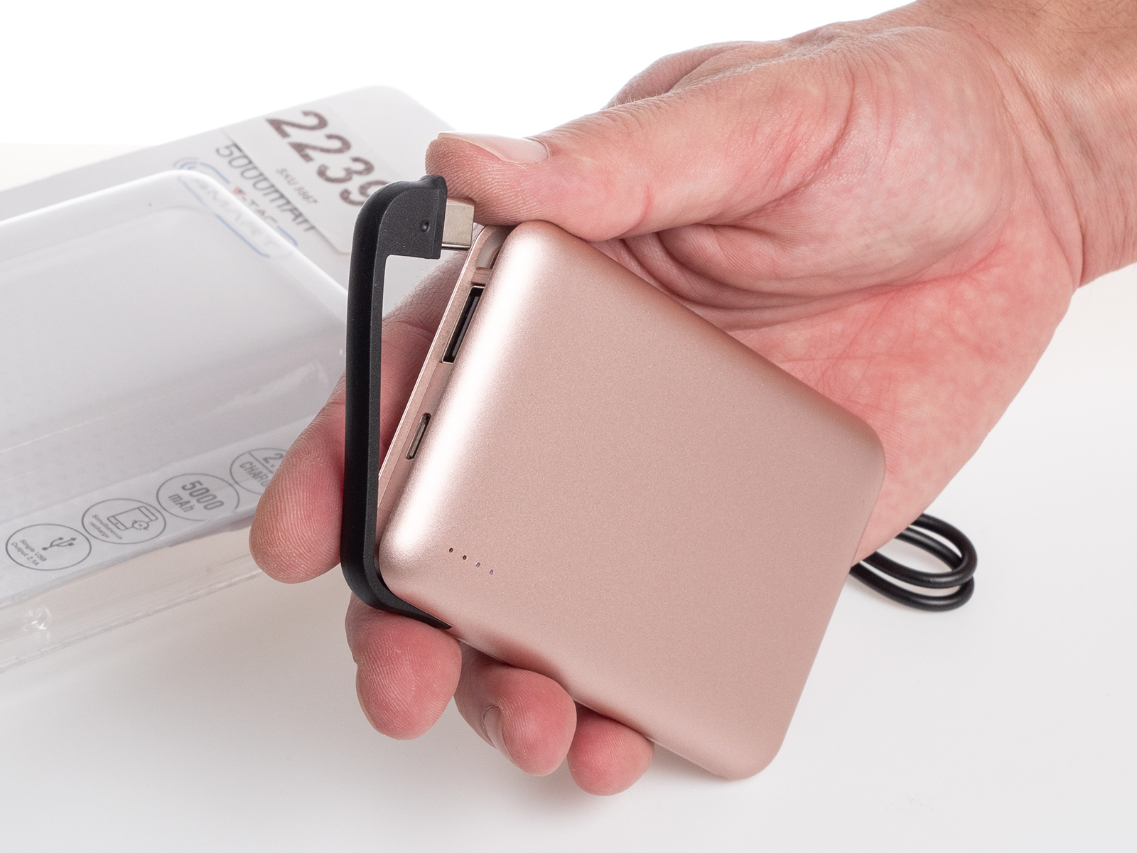 PowerBank con cavo integrato VT-3510 PowerBank con cavo integrato VT-3510